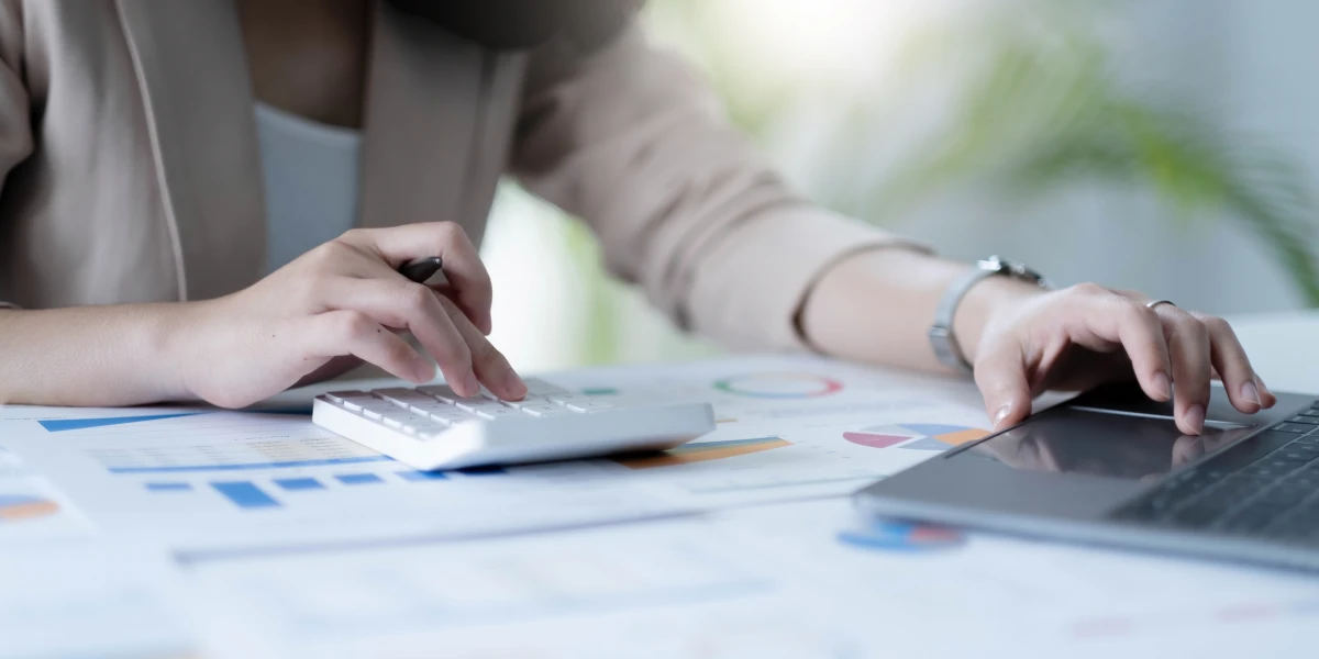 Gestion de la paie : maîtriser les règlementations et formalités pour le succès de votre entreprise