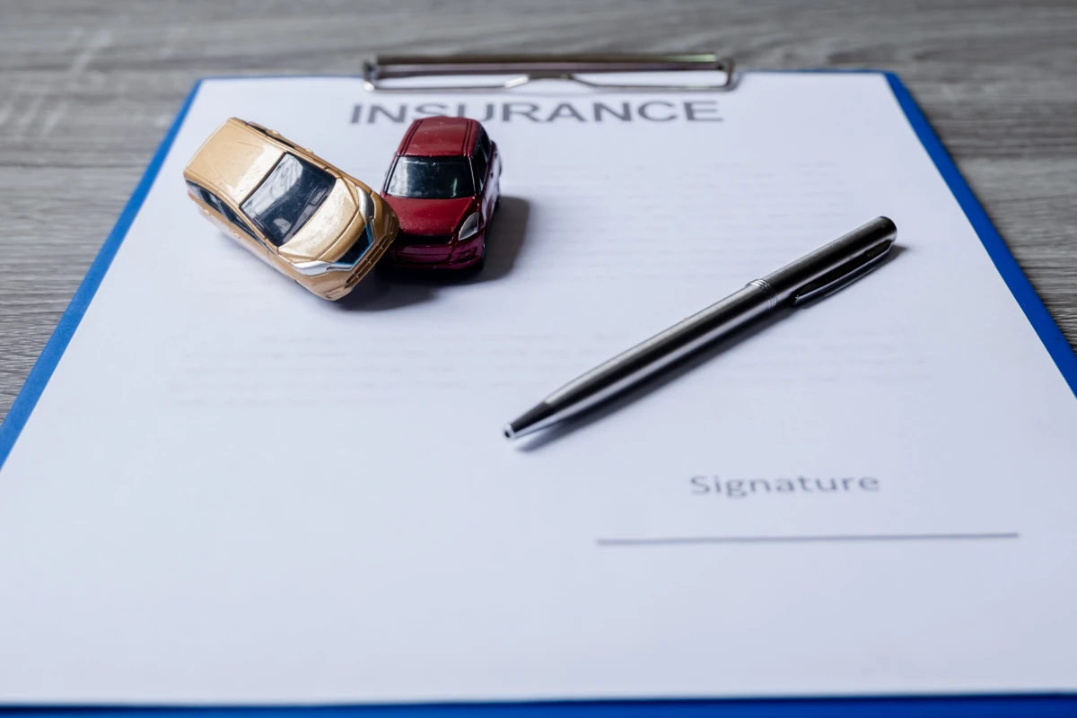 Assurance auto et recours direct : Tout ce que vous devez savoir pour protéger vos droits
